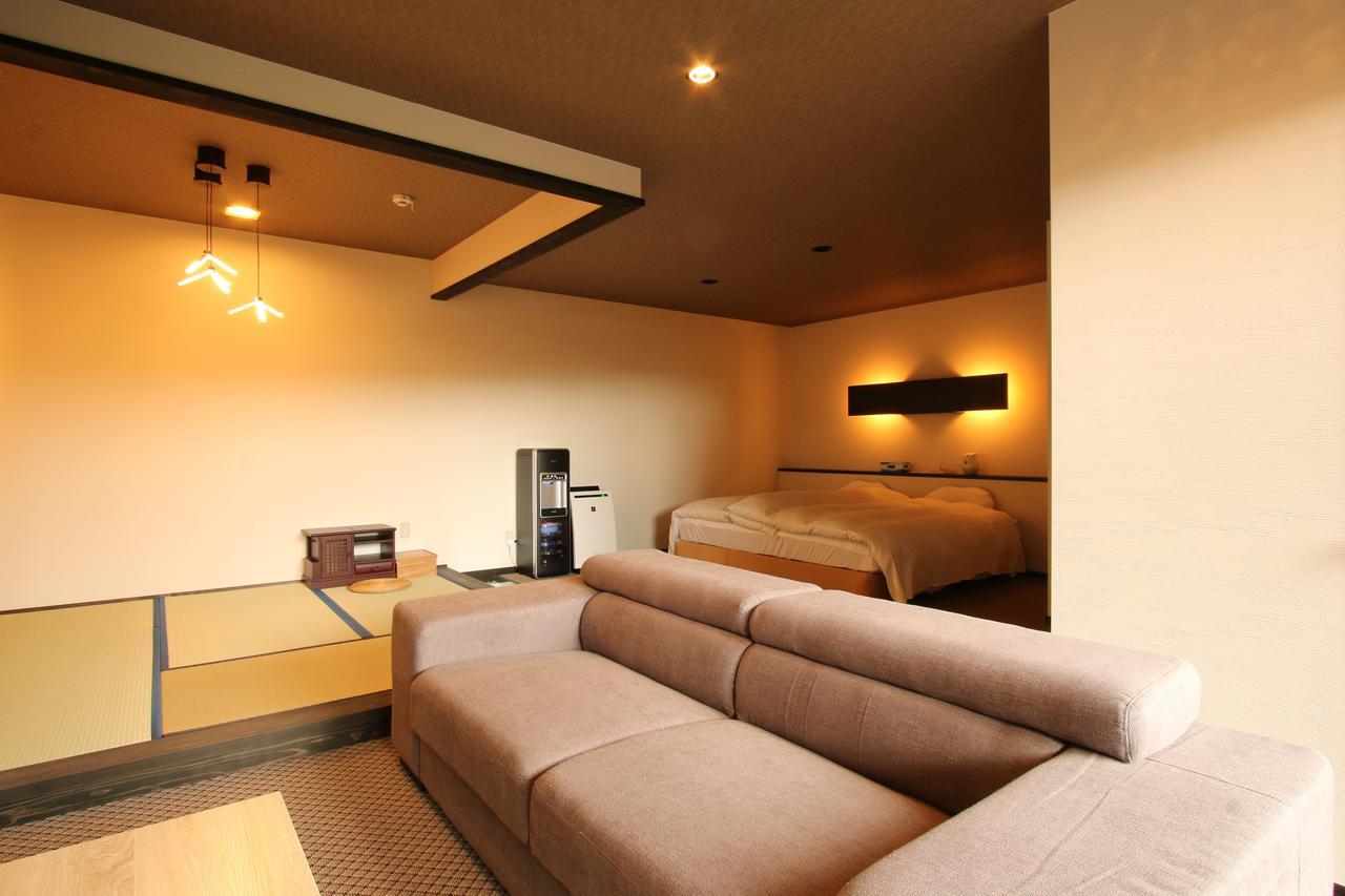 Hotel Uedaya Yamaga Zewnętrze zdjęcie